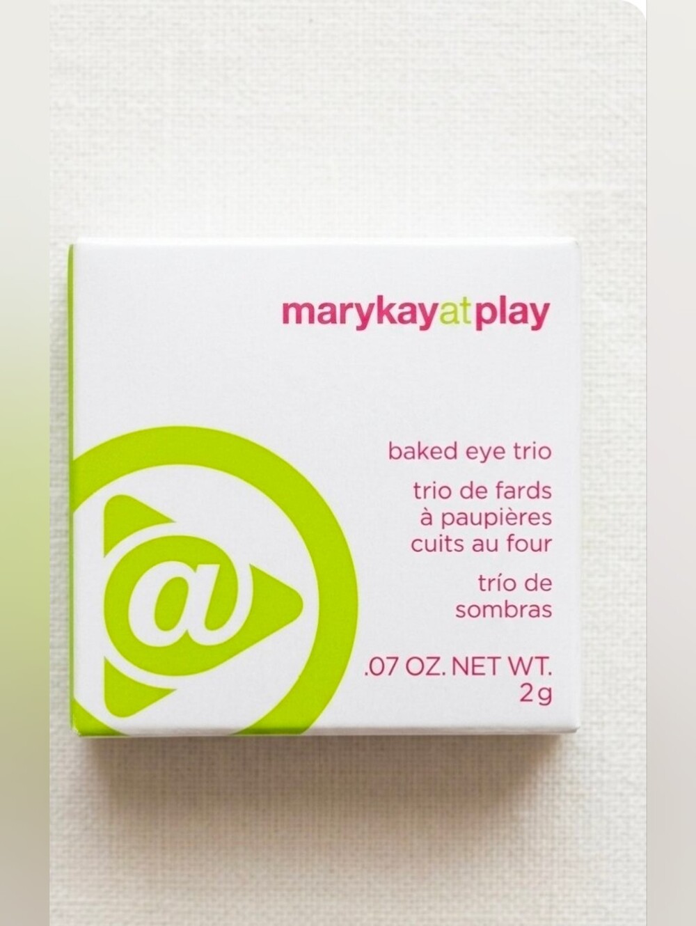 NIB Mary Kay At Play Baked Eye Trio Eyeshadow - Purple Eclipse